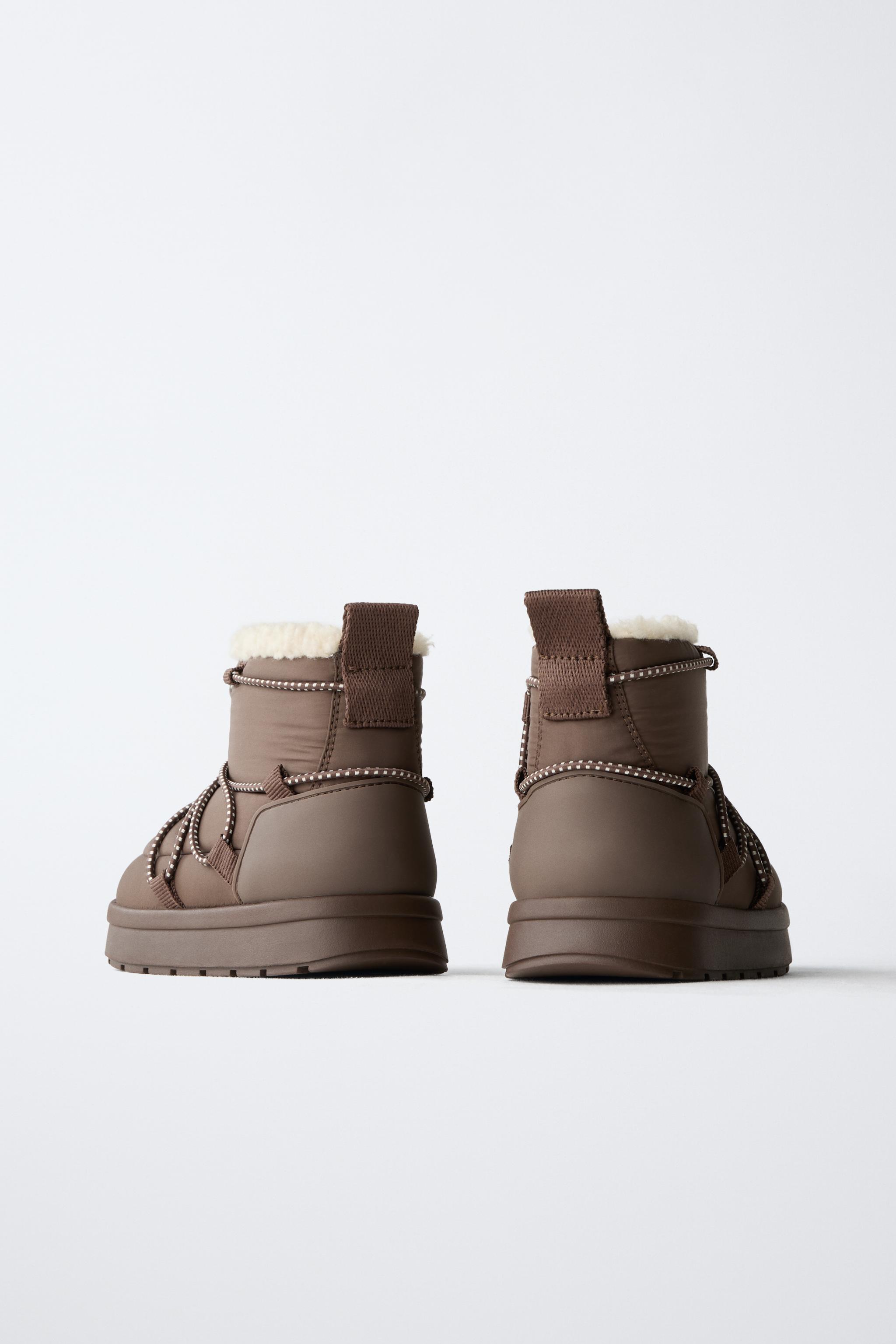 WATER REPELLENT NYLON BOOTS